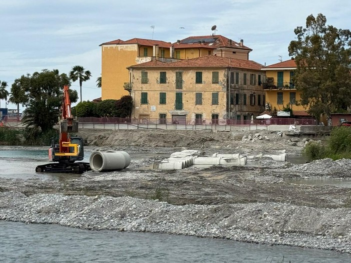 Passerella sul Roya, il Comitato InVentimiglia: “Non siamo contrari, chiediamo anche la sicurezza del fiume” Passerella sul Roya, il Comitato InVentimiglia: “Non siamo contrari, chiediamo anche la sicurezza del fiume”