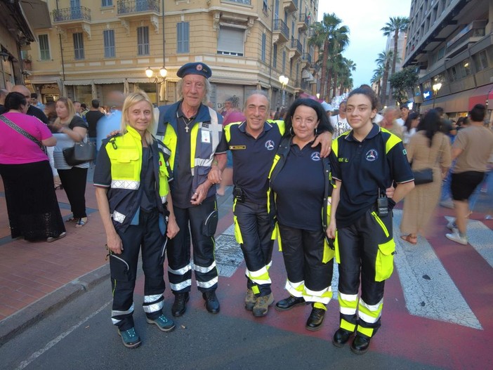 V.E.O.S.P.S.S. e Protezione Civile "L. Veziano" insieme alla Notte Bianca di Ventimiglia