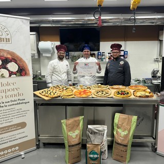 Bordighera: la pizzeria Sant'Ampelio vanta due istruttori tecnici della Nip (Nazionale italiana pizzaioli)