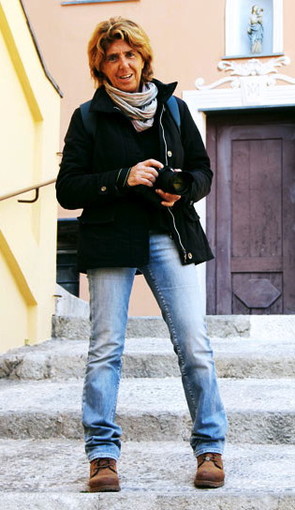 Fino a domenica prossima al Casinò di Sanremo, la mostra solidale di Paola Aliprandi