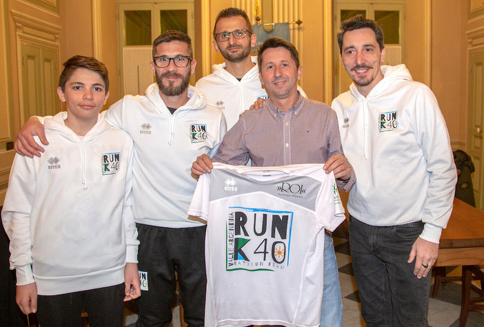 Badalucco: il 7 giugno si correrà 'Trail gli Ulivi', un evento sportivo per promuovere la Valle Argentina (Foto e Video) Badalucco: il 7 giugno si correrà 'Trail gli Ulivi', un evento sportivo per promuovere la Valle Argentina (Foto e Video)