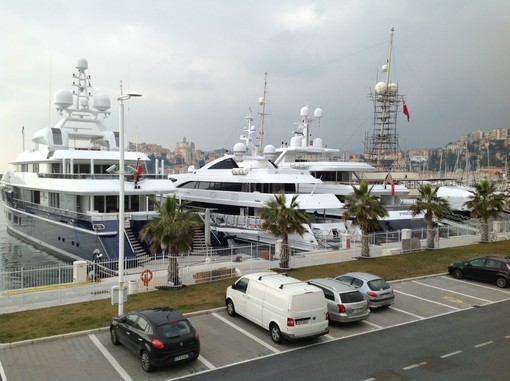 Accatastamento delle opere a terra del porto turistico di Imperia: consegnata la relazione in Procura
