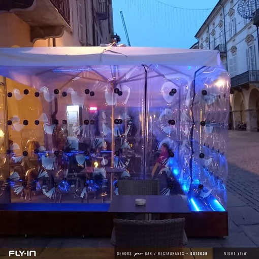 Pareti gonfiabili per dehors di bar e ristoranti Pareti gonfiabili per dehors di bar e ristoranti
