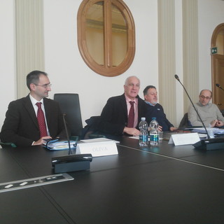 Imperia: Il Gal presenta i progetti di sviluppo del territorio fino al 2020. Genduso: "Il lavoro partirà dal basso" Imperia: Il Gal presenta i progetti di sviluppo del territorio fino al 2020. Genduso: "Il lavoro partirà dal basso"