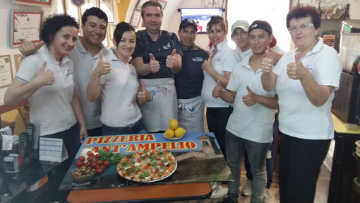 Bordighera: alla Sant'Ampelio proseguono le proposte delle pizze che hanno partecipato al Campionato del Mondo Bordighera: alla Sant'Ampelio proseguono le proposte delle pizze che hanno partecipato al Campionato del Mondo