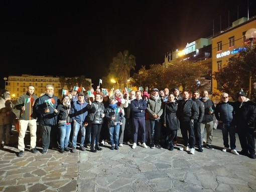 Sanremo, la voce dei cento della Passeggiata per la sicurezza: “Serve coesione. La giunta scenda in strada con noi”