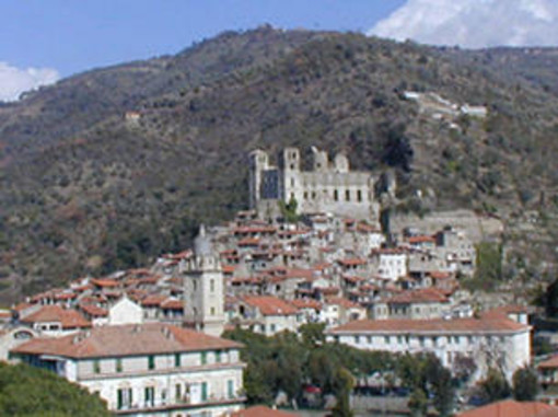 Dolceacqua: domenica arriva "Voler Bene all�Italia"