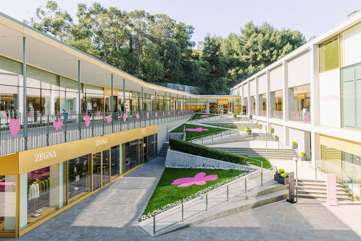 Popping Nature, la primavera stravagante di The Mall Sanremo