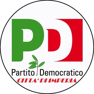 Imperia, il Pd replica duramente a Strescino: "Camerata, stia zitto, lei porta la responsabilità di tutte le parti politiche"