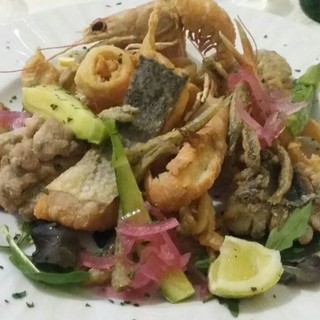 Il pranzo di Pasqua al ristorante Il Golfo di Diano Marina sarà a base di pescato locale e specialità di stagione