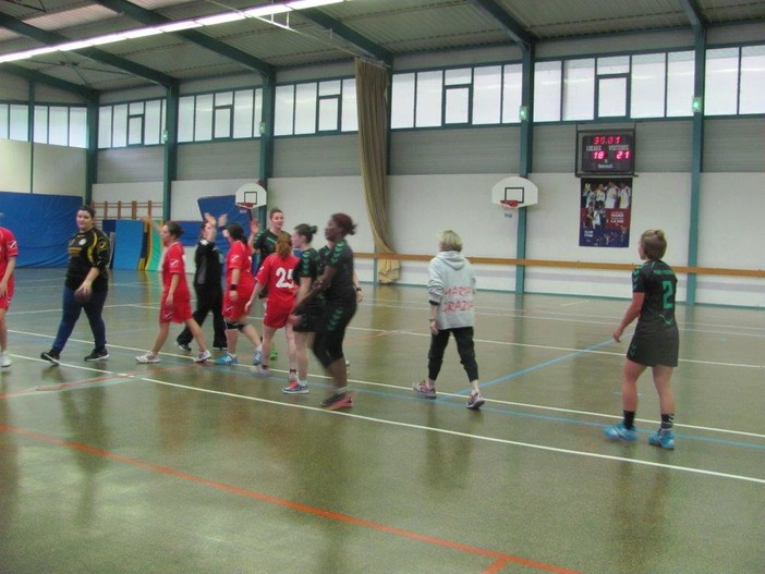 Pallamano: rinviata la partita di oggi della squadra seniores femminile dell’Abc Bordighera
