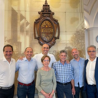 Lo storico Caffè - Pasticceria Piccardo passa di mano: la gestione va a Matalucci e ai fratelli Abbo