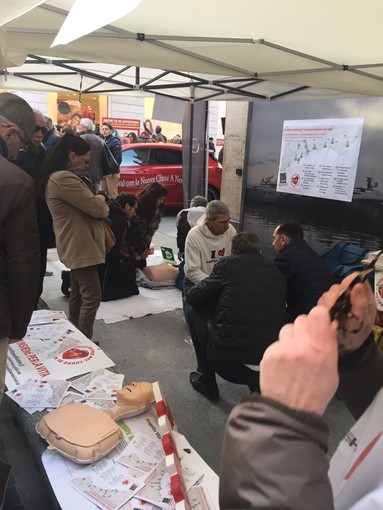 Sanremo: grande partecipazione al gazebo del 'Progetto Vita' per la sensibilizzazione contro l'arresto cardiaco