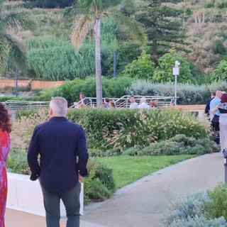 Maria Spinosi dopo la cena di lunedì scorso: "Il destino di Ventimiglia non può essere deciso nel ristorante di un fondo speculativo" Maria Spinosi dopo la cena di lunedì scorso: "Il destino di Ventimiglia non può essere deciso nel ristorante di un fondo speculativo"