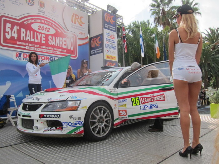 Si accendono i motori del 54° Rally di Sanremo: le più belle foto della partenza