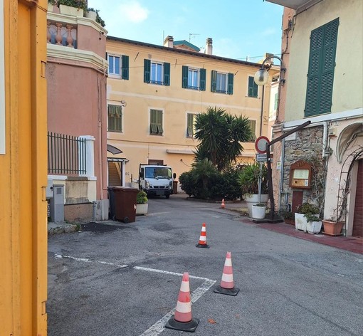 Bordighera, restyling di piazza Cesare Battisti: al via i lavori Bordighera, restyling di piazza Cesare Battisti: al via i lavori