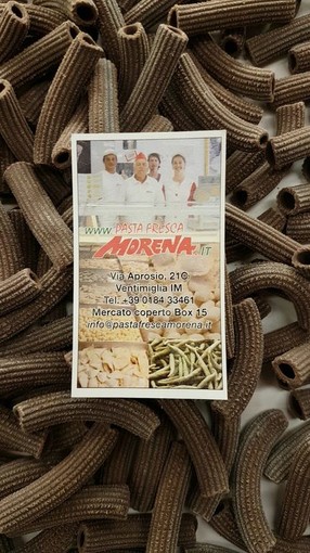 Per tutto il fine settimana da Pasta Fresca Morena di Ventimiglia i rigatoni al cioccolato amaro
