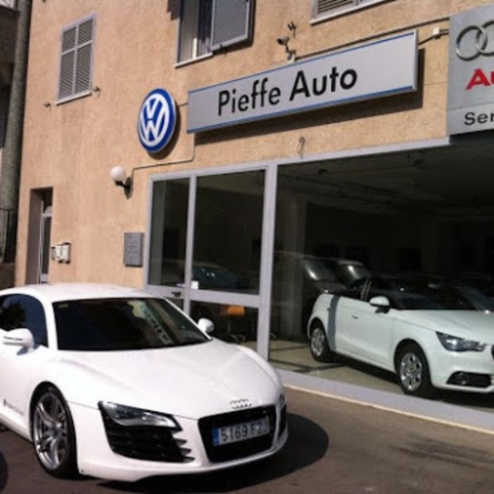 Venite a scoprire da Pieffe Auto la versatilità della nuova A1 ed il nuovo look della ex piccola Suv Q3