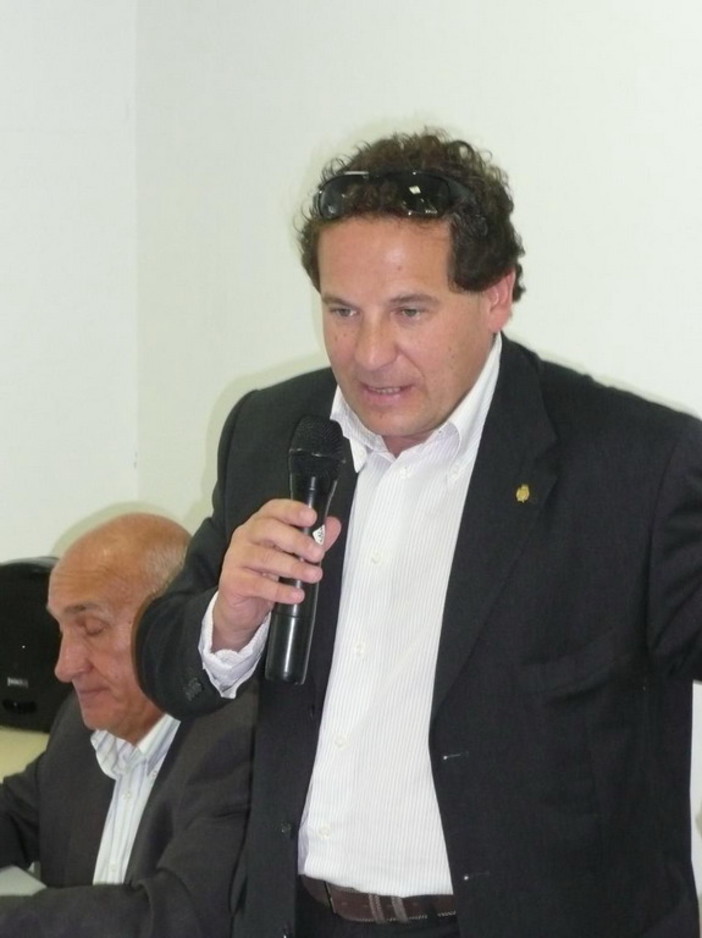 Calcio: presentata stamani la 1^ squadra della Pro Imperia Calcio: presentata stamani la 1^ squadra della Pro Imperia