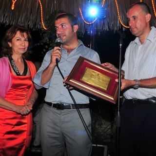 Vallecrosia: il saluto al dirigente scolastico Anna Boeri, in pensione dopo 40 anni