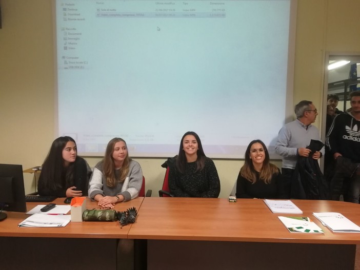 Imperia: all’Istituto Ruffini riparte il ‘Progetto Scuola’ dell’associazione Sorridi con Pietro Onlus (Foto e Video) Imperia: all’Istituto Ruffini riparte il ‘Progetto Scuola’ dell’associazione Sorridi con Pietro Onlus (Foto e Video)