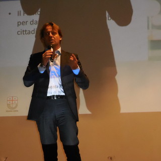 Vallecrosia: l’Assessore Regionale Marco Scajola, dopo la bocciatura del Cal, illustra il piano casa