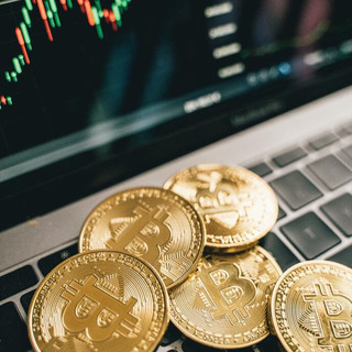 Bye-bye Bitcoin? Tra gli italiani cala l'entusiasmo: -20% nel secondo trimestre 2025