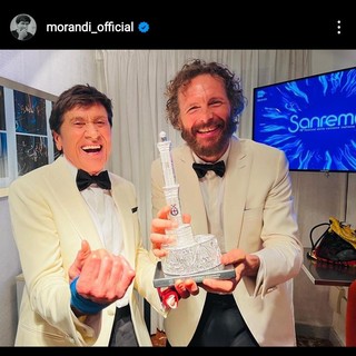 Sanremo 2022, Premio artigiani Campo Ligure a Gianni Morandi e Jovanotti, Presidente Toti: “Liguria protagonista assoluta del festival 2022 Sanremo 2022, Premio artigiani Campo Ligure a Gianni Morandi e Jovanotti, Presidente Toti: “Liguria protagonista assoluta del festival 2022