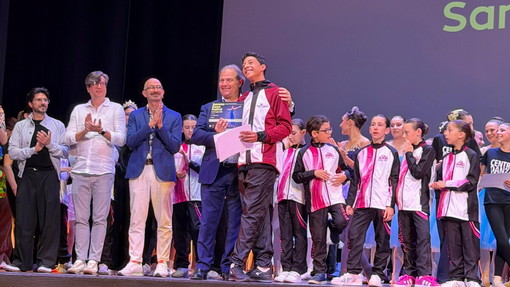 Lombardi premia i giovani talenti del Sanremo Dance Festival: “Straordinarie esibizioni sul palco dell’Ariston”