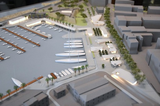 Sanremo: restyling del porto vecchio, prima bozza del bando di gara e accordo con i proprietari dei 'baretti' Sanremo: restyling del porto vecchio, prima bozza del bando di gara e accordo con i proprietari dei 'baretti'