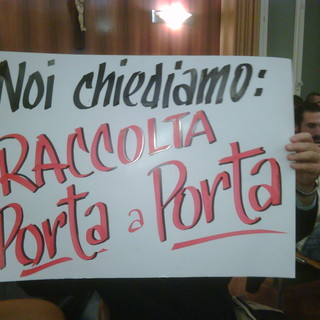 Sanremo: il consiglio comunale approva l'o.d.g. per limitare il problema rifiuti Sanremo: il consiglio comunale approva l'o.d.g. per limitare il problema rifiuti