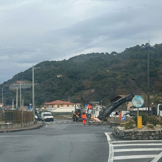 Passaggio pedonale rialzato in via Braie, SìAmo Camporosso: "L'adeguamento avviene dopo le nostre segnalazioni"