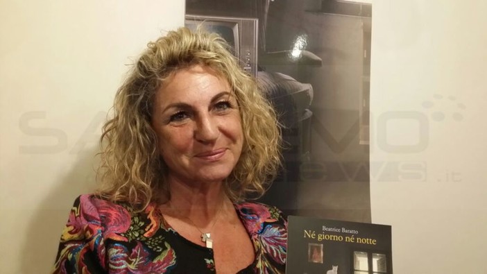 Imperia: presentato il libro di Beatrice Baratto 'Nè giorno, né notte', opera pubblicata da Araba Fenice (Foto e Video) Imperia: presentato il libro di Beatrice Baratto 'Nè giorno, né notte', opera pubblicata da Araba Fenice (Foto e Video)