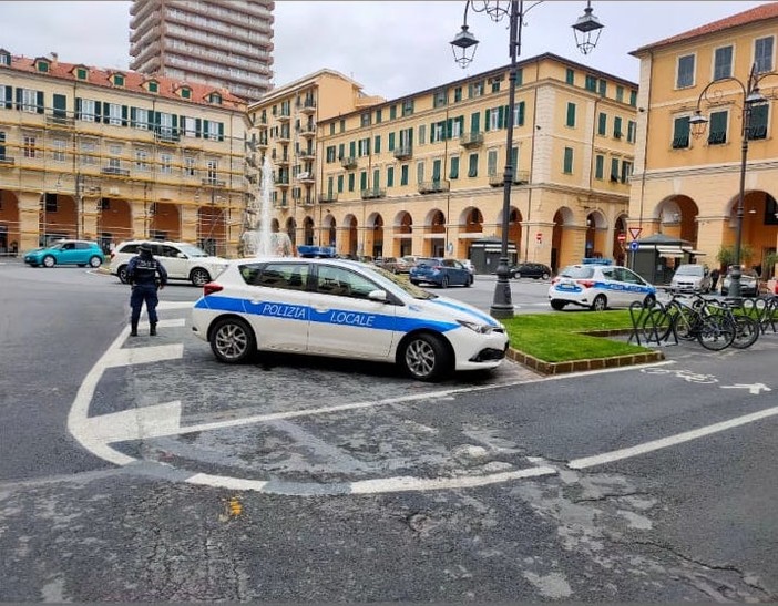 Sicurezza, Regione Liguria approva il nuovo ordinamento con la riforma dei gradi della polizia locale Sicurezza, Regione Liguria approva il nuovo ordinamento con la riforma dei gradi della polizia locale