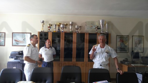Imperia: visita dell'Ammiraglio Pettorino al comando provinciale della Capitaneria di Porto. "Rafforzati i controlli nei giorni di maggiore afflusso"