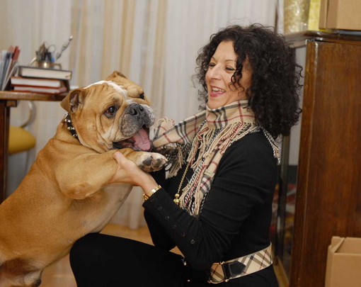 Imperia: spiagge per i cani, intervento di Piera Poillucci Imperia: spiagge per i cani, intervento di Piera Poillucci