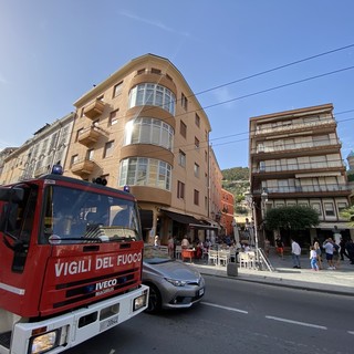 Forte vento sulla provincia di Imperia: numerosi interventi per i vigili del fuoco (Foto)
