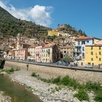 Badalucco approva la rigenerazione urbana da Carcagnolo alla Rocca: via libera definitivo in Consiglio Badalucco approva la rigenerazione urbana da Carcagnolo alla Rocca: via libera definitivo in Consiglio