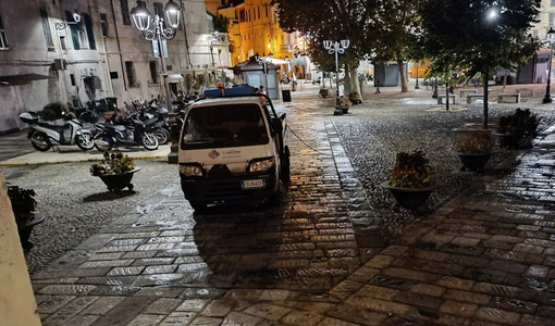 Sanremo, la pulizia come deterrente. Residenti e commercianti: "Strade più curate per aumentare la sicurezza" Sanremo, la pulizia come deterrente. Residenti e commercianti: "Strade più curate per aumentare la sicurezza"