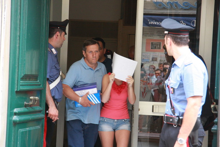 Casa squillo a Sanremo: lettrice "Basta col pubblicare annunci delle prostitute in casa!" Casa squillo a Sanremo: lettrice "Basta col pubblicare annunci delle prostitute in casa!"