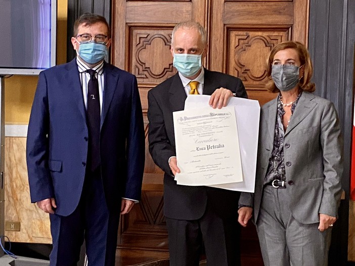 Il vicedirettore dell'Anci Liguria, Luca Petralia, nominato 'Cavaliere della Repubblica Italiana' (foto) Il vicedirettore dell'Anci Liguria, Luca Petralia, nominato 'Cavaliere della Repubblica Italiana' (foto)
