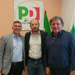 Raccolta differenziata a Ventimiglia, il Pd rimanda le accuse al mittente: "Di Muro si prenda le sue responsabilità" (Foto e video)