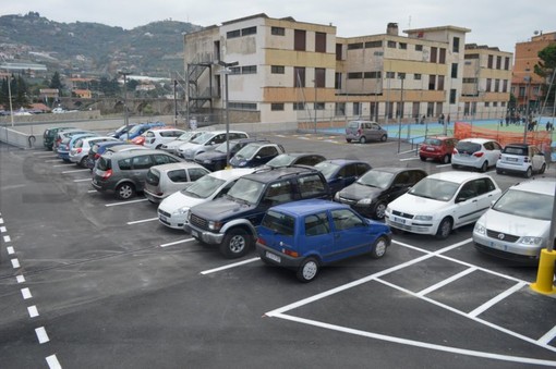 Taggia: conto alla rovescia per l’apertura del parcheggio interrato tra le scuole elementari e medie Taggia: conto alla rovescia per l’apertura del parcheggio interrato tra le scuole elementari e medie