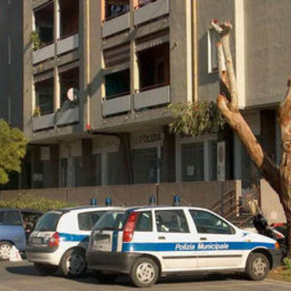 Imperia: approvato il bando per l'assunzione stagionale di sei agenti della Polizia Municipale