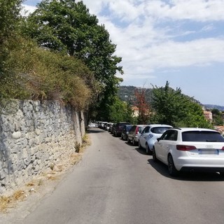 Ventimiglia: parcheggio selvaggio in via Tommaso Reggio, la Prefettura risponde all’esposto di Ernesto Basso che controbatte nuovamente Ventimiglia: parcheggio selvaggio in via Tommaso Reggio, la Prefettura risponde all’esposto di Ernesto Basso che controbatte nuovamente