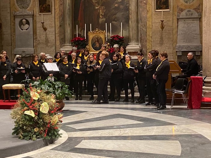 Tre giorni indimenticabili per i membri del coro "conClaudia" di Imperia in pellegrinaggio a Roma e in Vaticano (foto) Tre giorni indimenticabili per i membri del coro "conClaudia" di Imperia in pellegrinaggio a Roma e in Vaticano (foto)