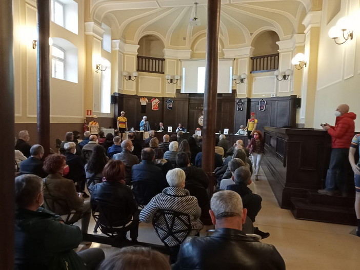 Imperia: successo per presentazione volume ‘1975-2024 aspettando il 50° di attività, storie di sport, di persone, di eventi’