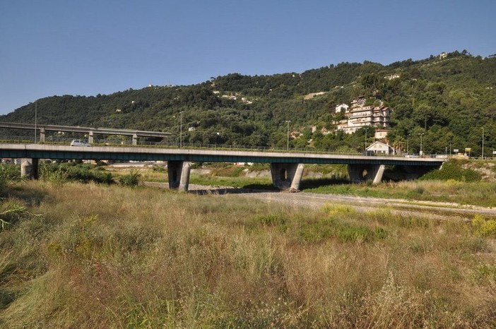 Camporosso: interventi di manutenzione sul Ponte dell’Amicizia, necessaria la sostituzione dei giunti di dilatazione, Gibelli “Nessun problema strutturale” Camporosso: interventi di manutenzione sul Ponte dell’Amicizia, necessaria la sostituzione dei giunti di dilatazione, Gibelli “Nessun problema strutturale”