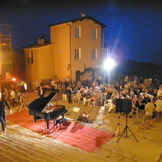 Perinaldo Festival, il violoncello protagonista: all'Oratorio di San Benedetto il recital dei migliori allievi di Dario Destefano