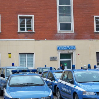 Ventimiglia: importante operazione della Polizia di Frontiera, arrestato dagli agenti un latitante Ventimiglia: importante operazione della Polizia di Frontiera, arrestato dagli agenti un latitante